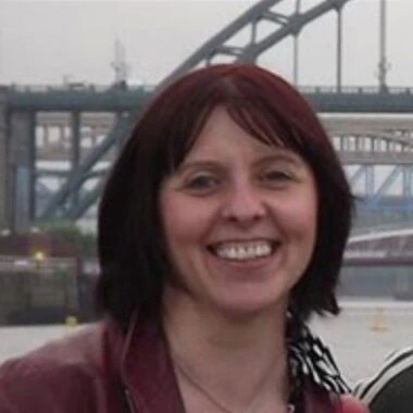 Portrait photo of Debbie Carr.